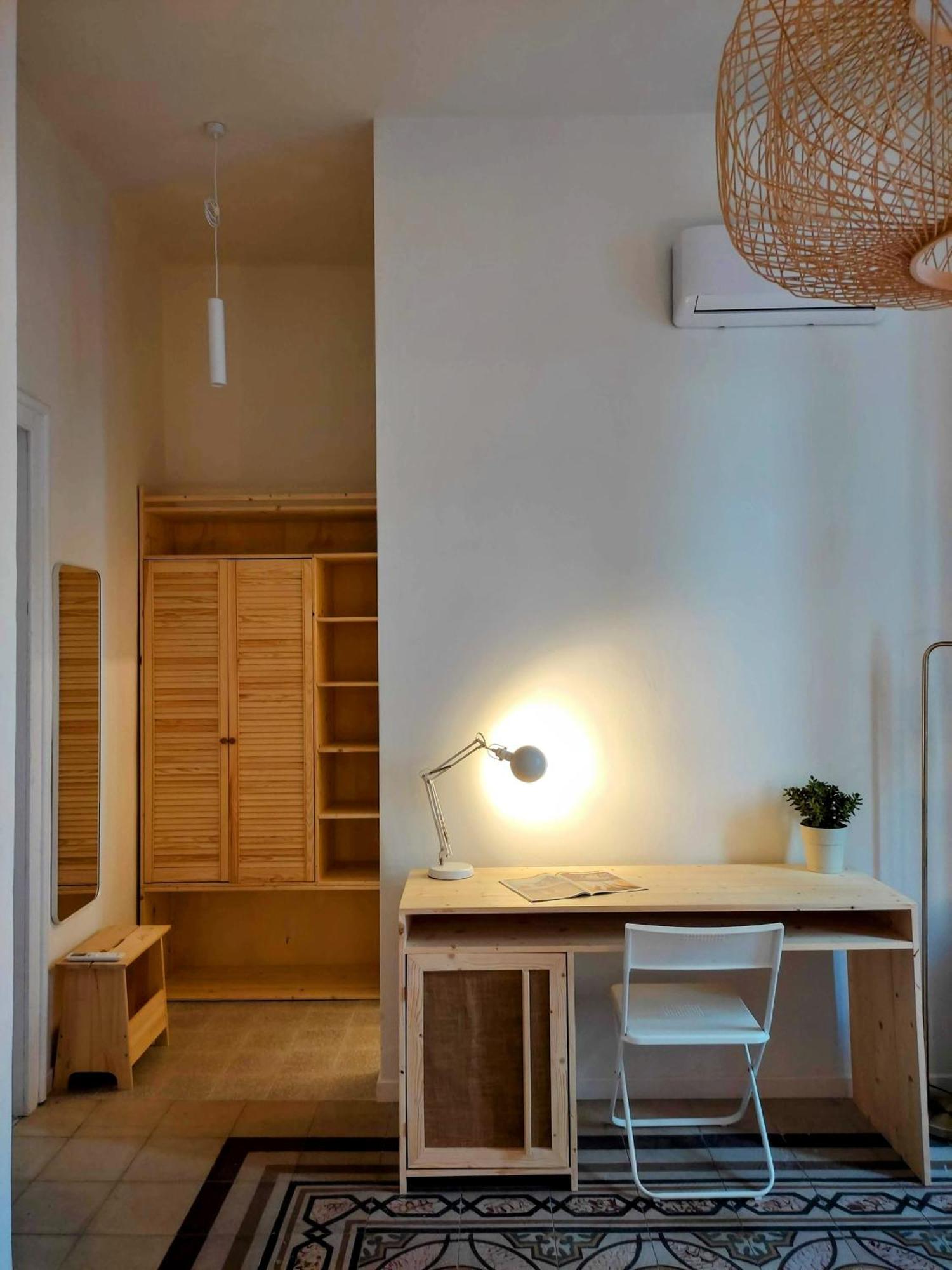 בארי Lostabile Guesthouse & Coworking מראה חיצוני תמונה