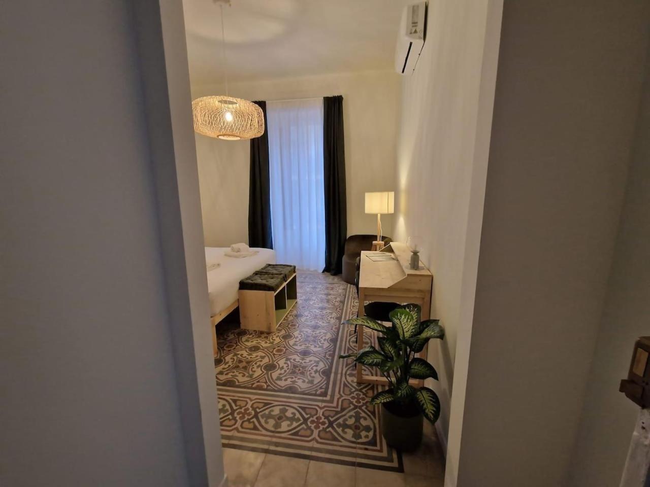 בארי Lostabile Guesthouse & Coworking מראה חיצוני תמונה