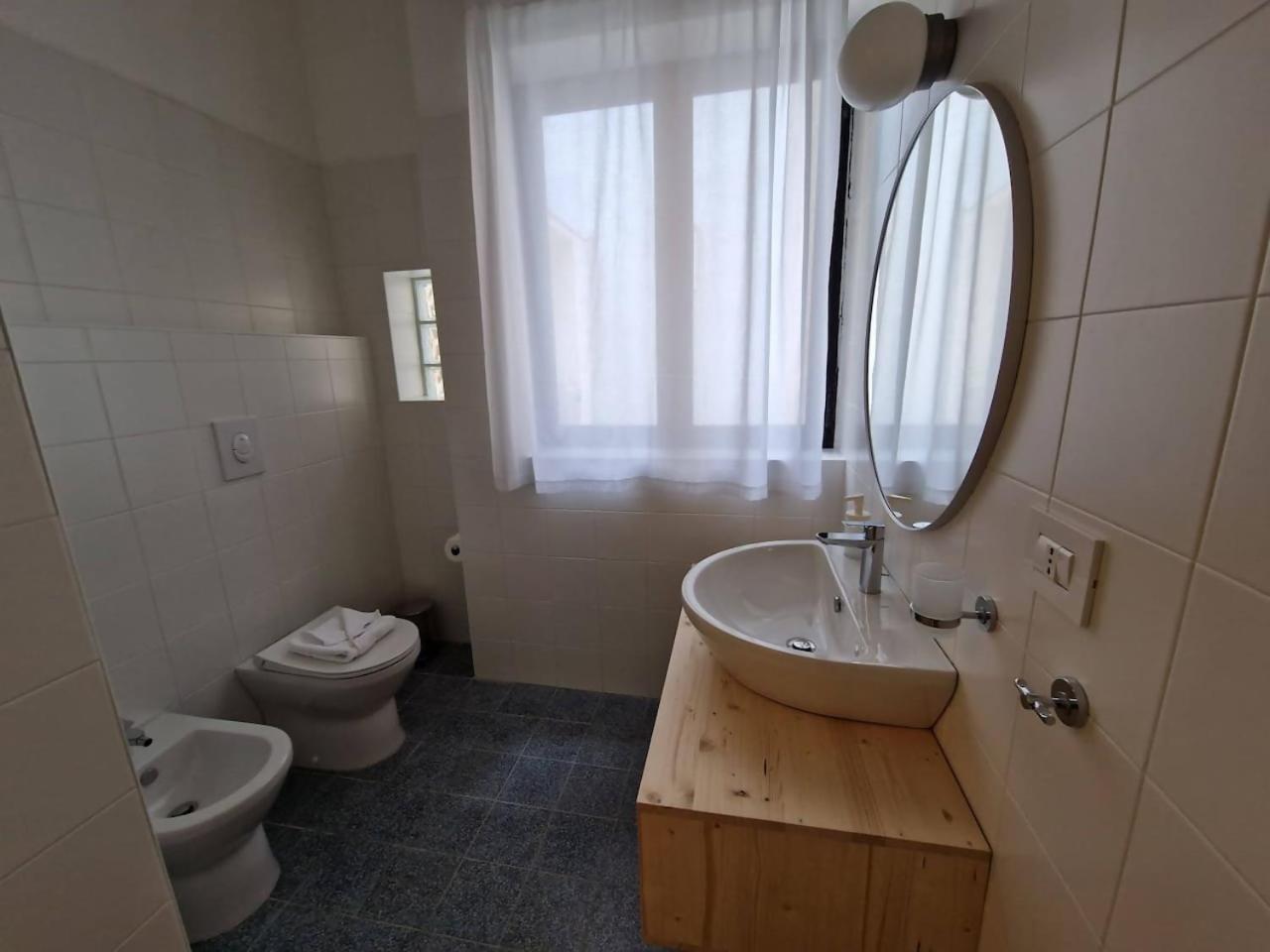 בארי Lostabile Guesthouse & Coworking מראה חיצוני תמונה