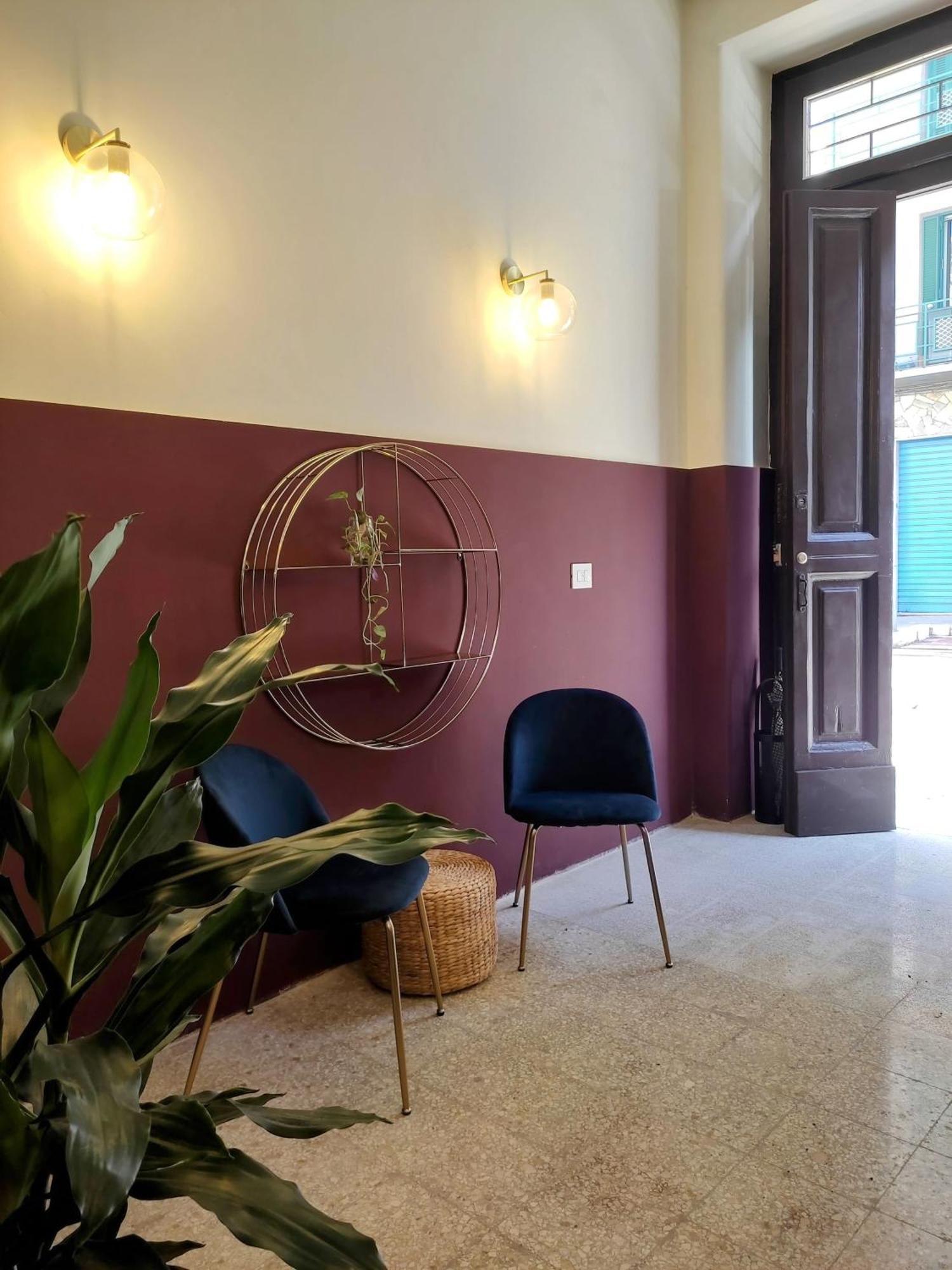 בארי Lostabile Guesthouse & Coworking מראה חיצוני תמונה
